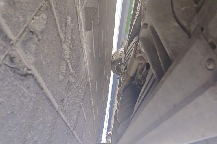 Used Land Rover Range  Chassis Front Left
