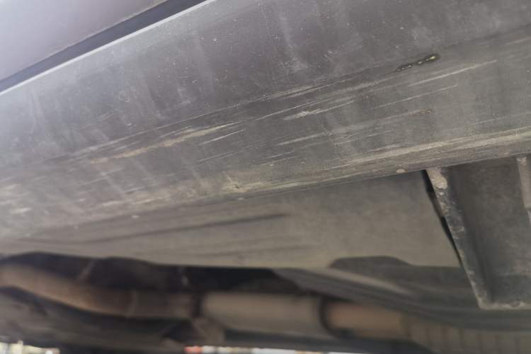 Used Land Rover Range  Chassis Rear Left