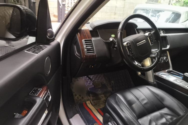 Used Land Rover Range 2013 3.0 TDV6 Vogue Driver Seat