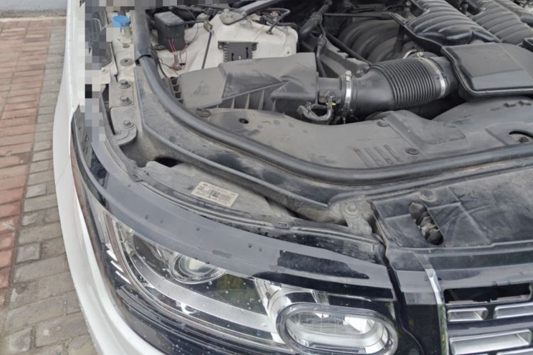 Used Land Rover Range 2013 5.0 SC V8 AB Prestige Genesis Edition Engine Bay Right