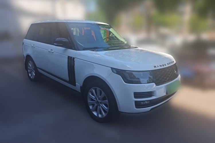 Used Land Rover Range 2013 NA 5.0 V8 Vogue Front Right 45 Deg