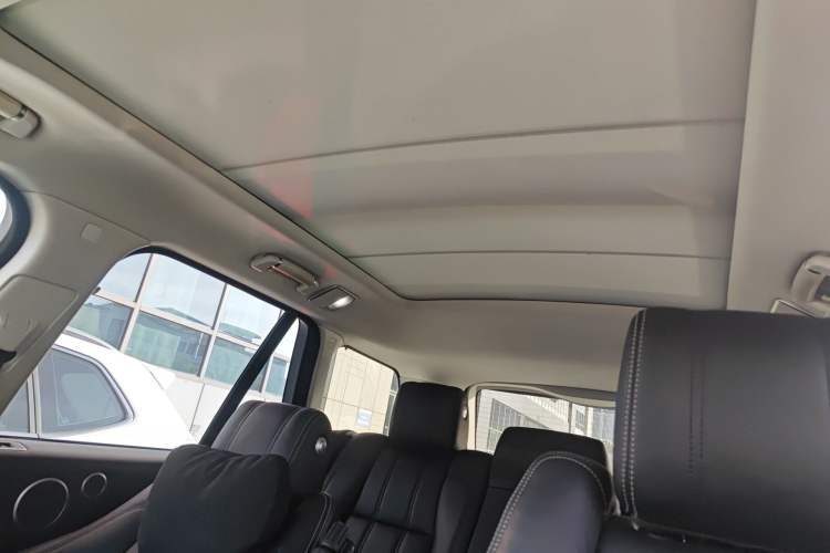 Used Land Rover Range 2013 5.0 SC V8 Vogue SE Headliner
