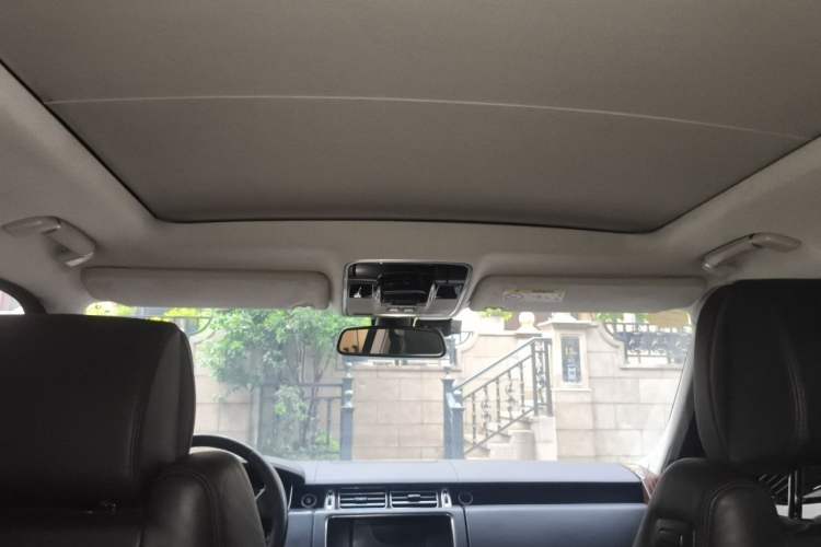 Used Land Rover Range 2013 3.0 TDV6 Vogue Headliner