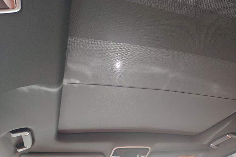 Used Land Rover Range  Headliner