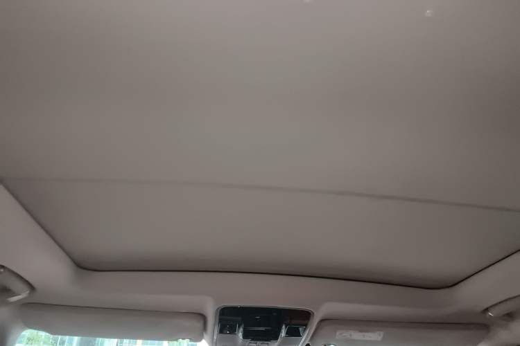 Used Land Rover Range 2013 3.0 TDV6 Vogue Headliner