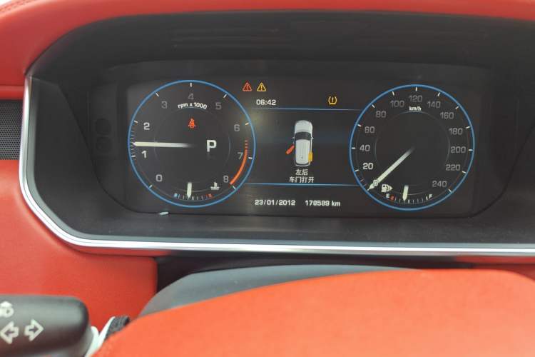 Used Land Rover Range 2013 5.0 SC V8 AB Prestige Genesis Edition Instrument Cluster