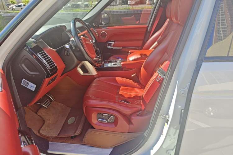 Used Land Rover Range  Left Front Seat