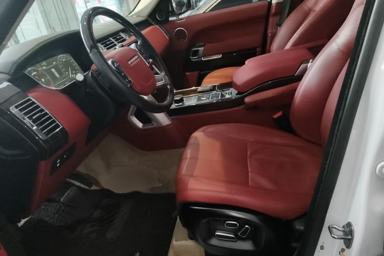 Used Land Rover Range 2013 3.0 TDV6 Vogue Left Front Seat