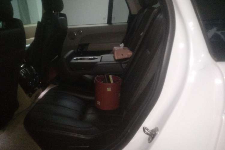 Used Land Rover Range 2013 3.0 TDV6 Vogue Left Rear Seat