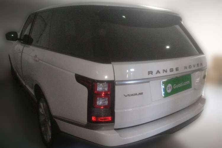 Used Land Rover Range 2013 3.0 TDV6 Vogue Rear Left 45 Deg