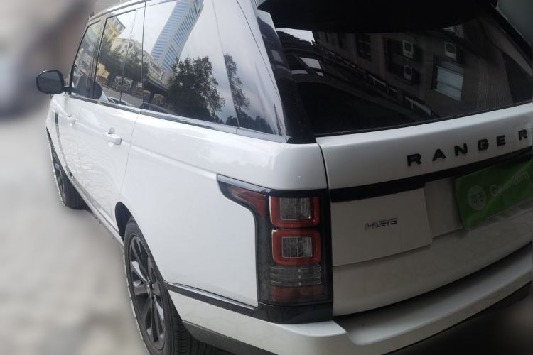 Used Land Rover Range  Rear Left 45 Deg