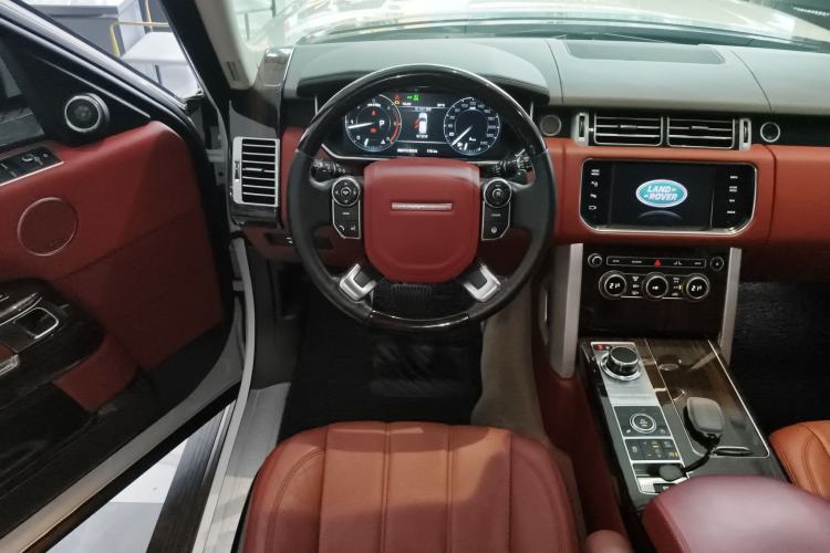Used Land Rover Range 2013 3.0 TDV6 Vogue Steering Wheel