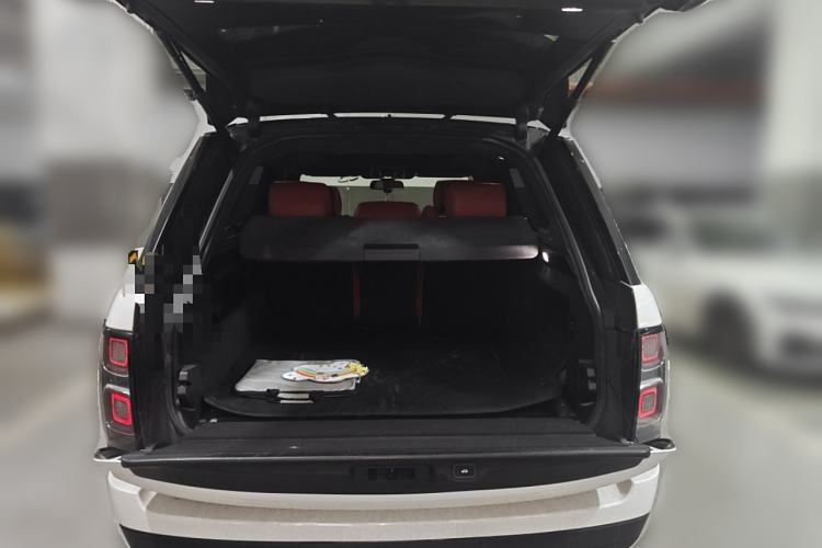 Used Land Rover Range 2013 5.0 SC V8 Vogue SE Trunk