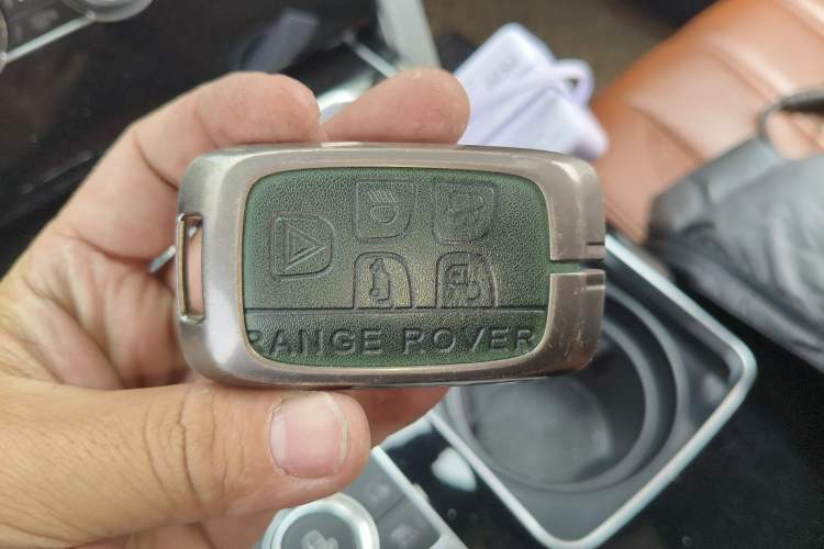 Used Land Rover Range 2013 5.0 SC V8 AB Prestige Genesis Edition Vehicle Key
