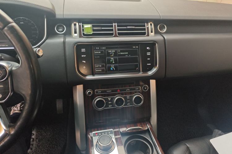Used Land Rover Range 2014 Revised 3.0 SC V6 Vogue Audio And AC Panel