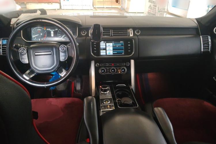 Used Land Rover Range 2014 3.0 SC V6 Vogue SE Center Console