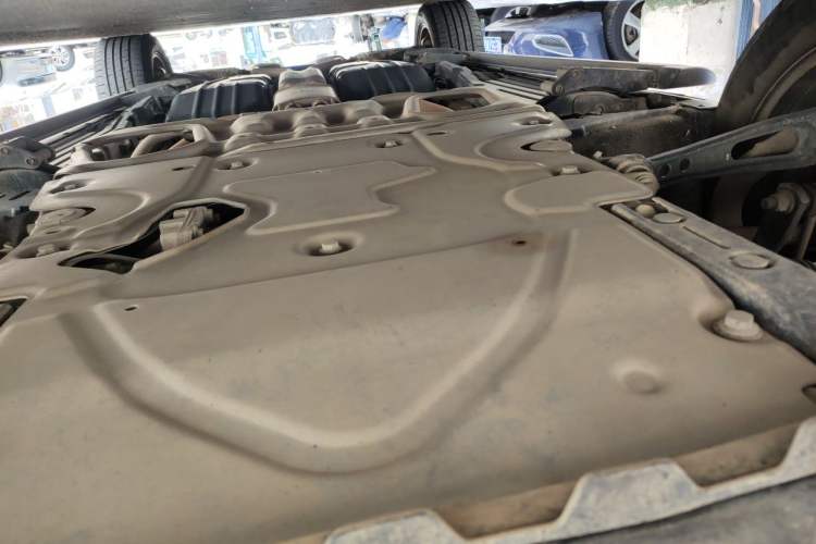 Used Land Rover Range 2014 3.0 SC V6 Vogue Chassis Front
