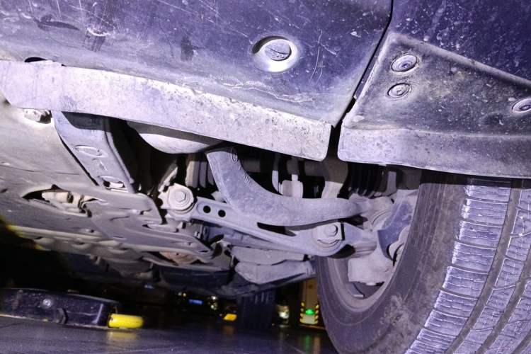 Used Land Rover Range 2014 3.0 TDV6 Vogue Chassis Front Left