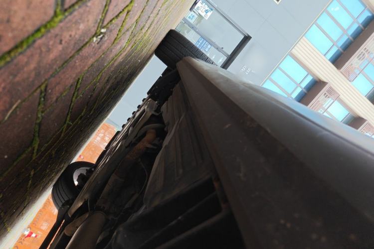 Used Land Rover Range  Chassis Rear Left