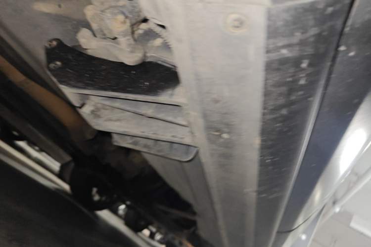 Used Land Rover Range 2014 3.0 TDV6 Vogue SE Chassis Rear Right