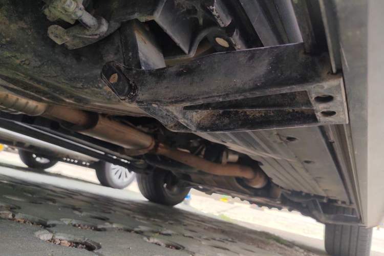 Used Land Rover Range  Chassis Rear Right