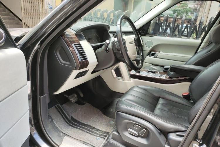 Used Land Rover Range 2014 3.0 SC V6 Vogue Driver Seat