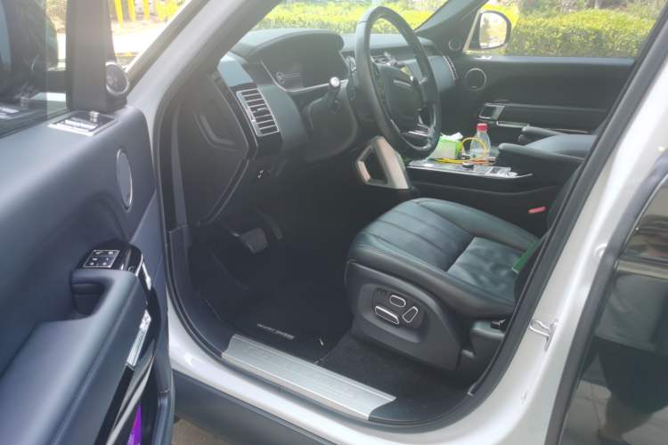 Used Land Rover Range  Driver Seat