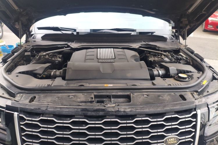 Used Land Rover Range 2014 3.0 SC V6 Vogue SE Long-Wheelbase Edition Engine Bay