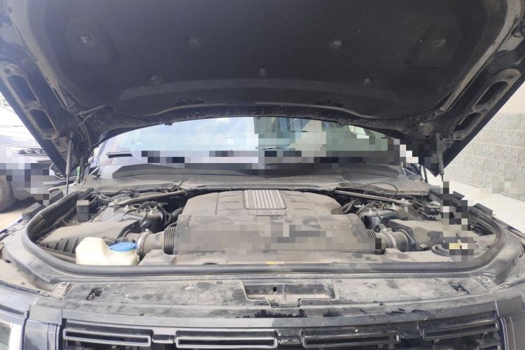 Used Land Rover Range 2014 3.0 SC V6 Vogue SE Engine Bay