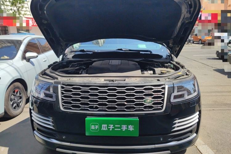 Used Land Rover Range 2014 Revised 3.0 SC V6 Vogue Engine Bay