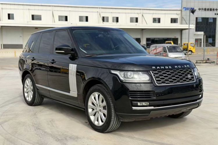 Used Land Rover Range 2014 3.0 SC V6 Vogue Exterior 2