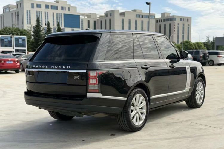 Used Land Rover Range 2014 3.0 SC V6 Vogue Exterior 5