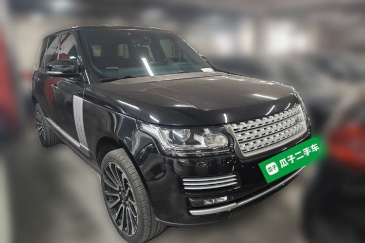 Used Land Rover Range 2014 3.0 TDV6 Vogue SE Front Right 45 Deg
