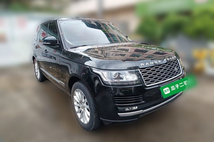 Used Land Rover Range 2014 3.0 TDV6 Vogue Front Right 45 Deg