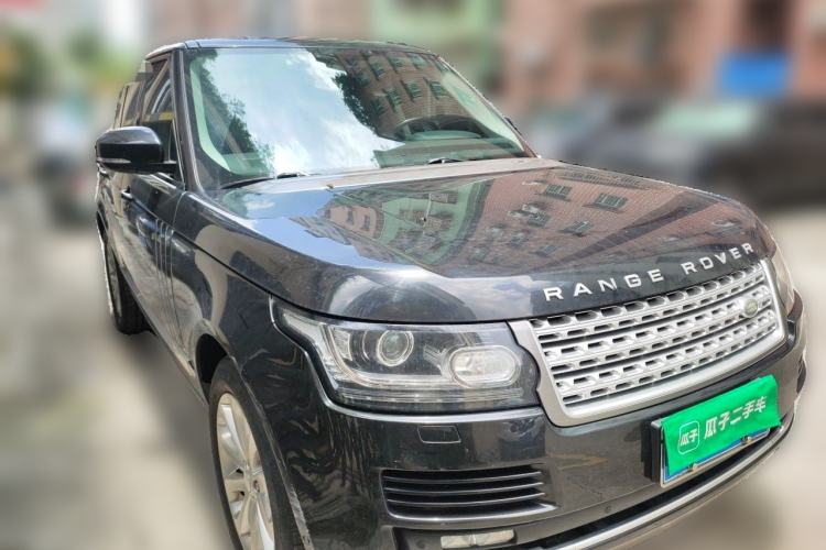 Used Land Rover Range 2014 3.0 SC V6 Vogue Front Right 45 Deg