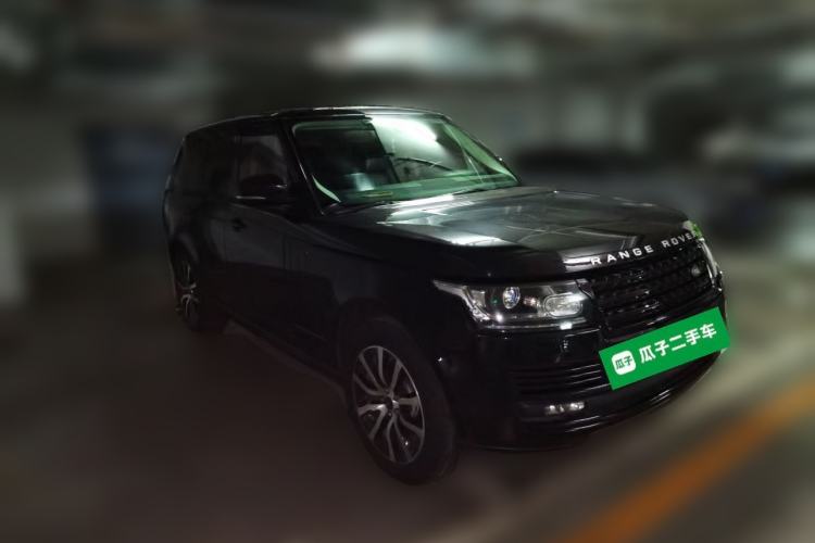 Used Land Rover Range 2014 3.0 SC V6 Vogue Front Right 45 Deg