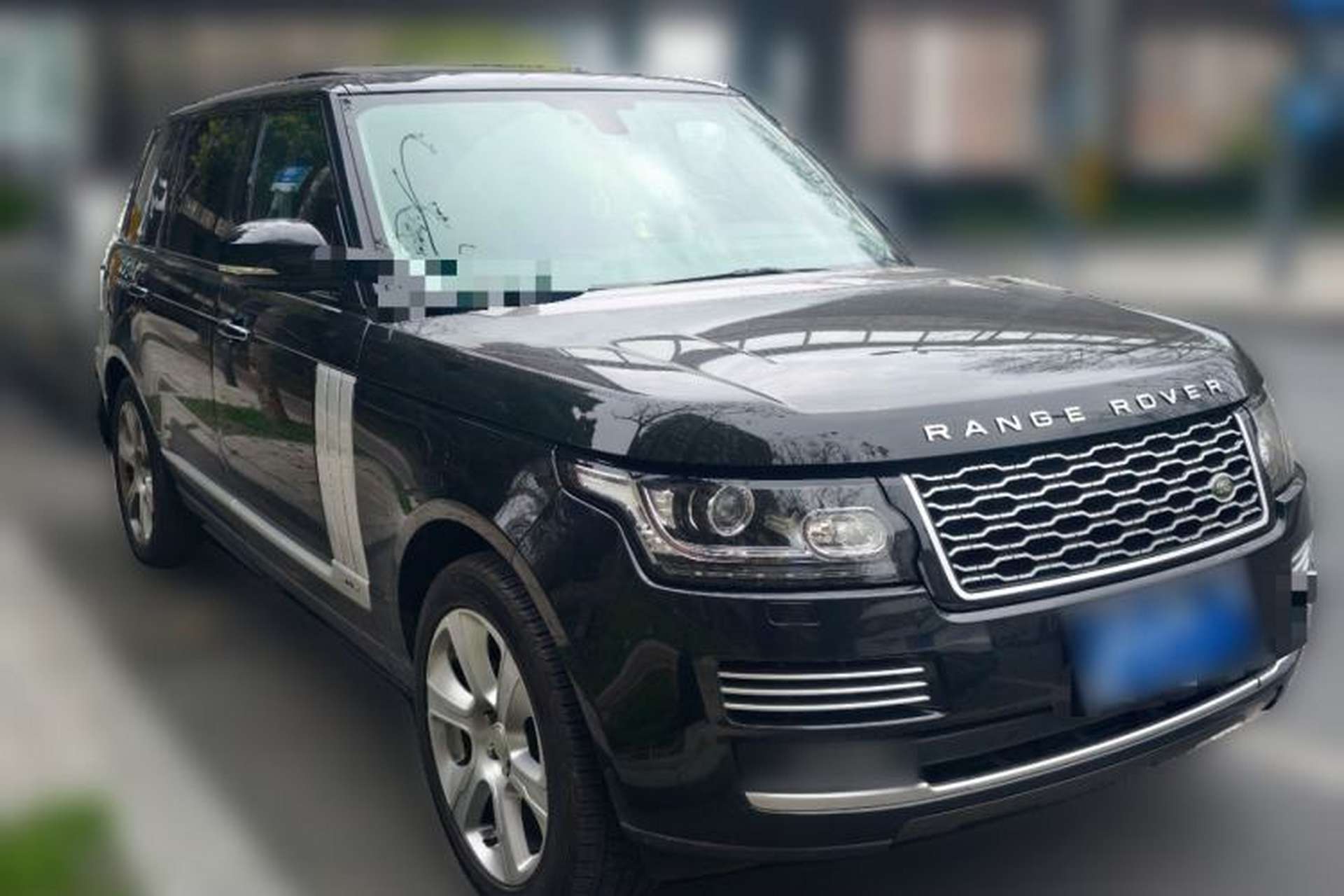 Used Land Rover Range 2014 3.0 SC V6 Vogue SE Long-Wheelbase Edition Front Right 45 Deg
