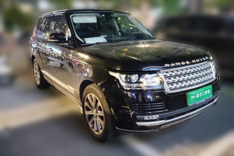 Used Land Rover Range 2014 Revised 3.0 SC V6 Vogue Front Right 45 Deg