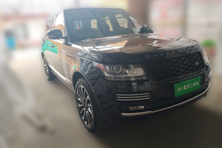 Used Land Rover Range 2014 3.0 SC V6 Vogue SE Front Right 45 Deg