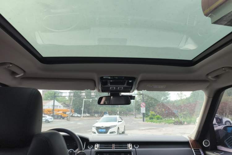 Used Land Rover Range 2014 3.0 TDV6 Vogue Headliner