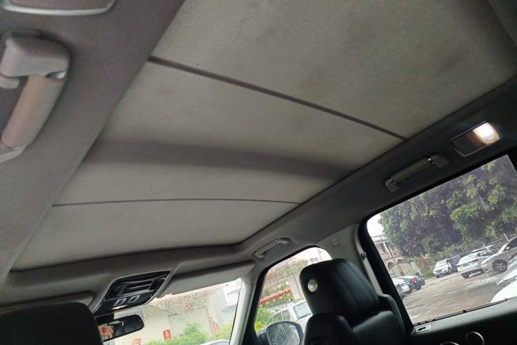 Used Land Rover Range 2014 3.0 TDV6 Vogue Headliner