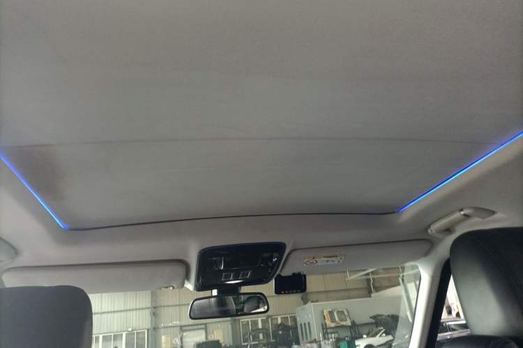 Used Land Rover Range 2014 Revised 3.0 SC V6 Vogue Headliner
