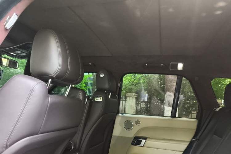 Used Land Rover Range 2014 Revised 3.0 SC V6 Vogue Headliner