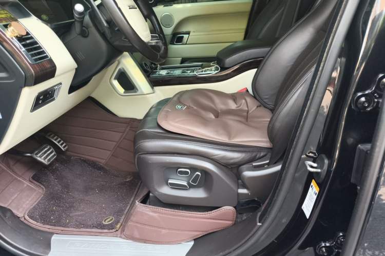 Used Land Rover Range 2014 Revised 3.0 SC V6 Vogue Left Front Seat