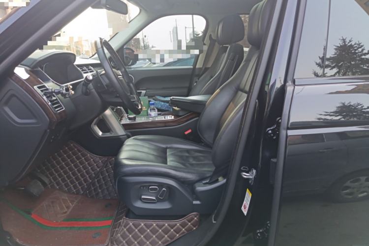 Used Land Rover Range 2014 3.0 SC V6 Vogue Left Front Seat