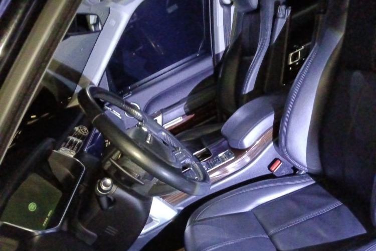 Used Land Rover Range 2014 3.0 TDV6 Vogue Left Front Seat