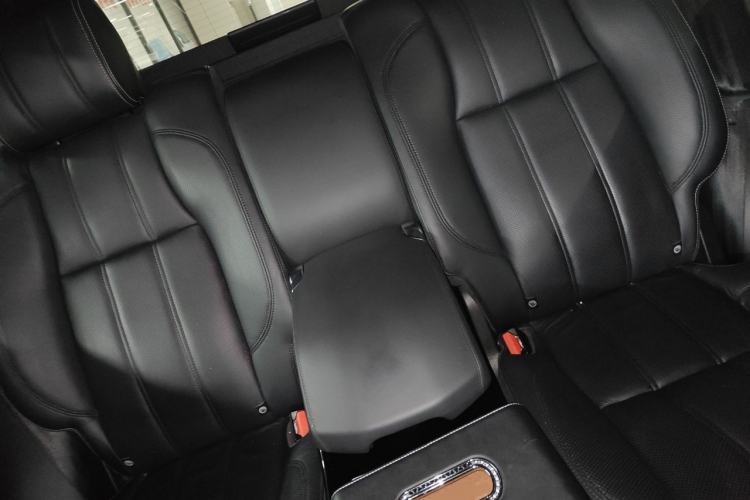 Used Land Rover Range 2014 3.0 TDV6 Vogue SE Left Rear Seat