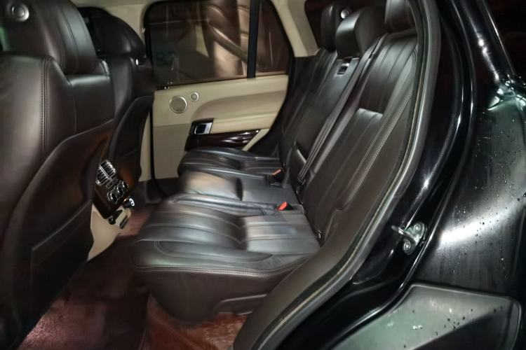 Used Land Rover Range 2014 3.0 SC V6 Vogue Left Rear Seat