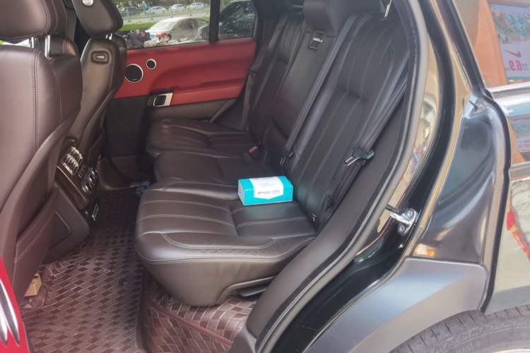 Used Land Rover Range 2014 Revised 3.0 SC V6 Vogue Left Rear Seat