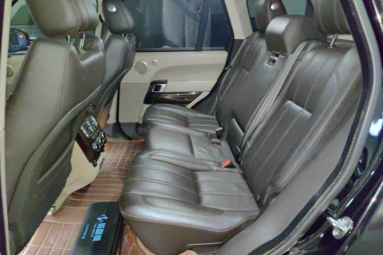 Used Land Rover Range 2014 3.0 SC V6 Vogue Left Rear Seat